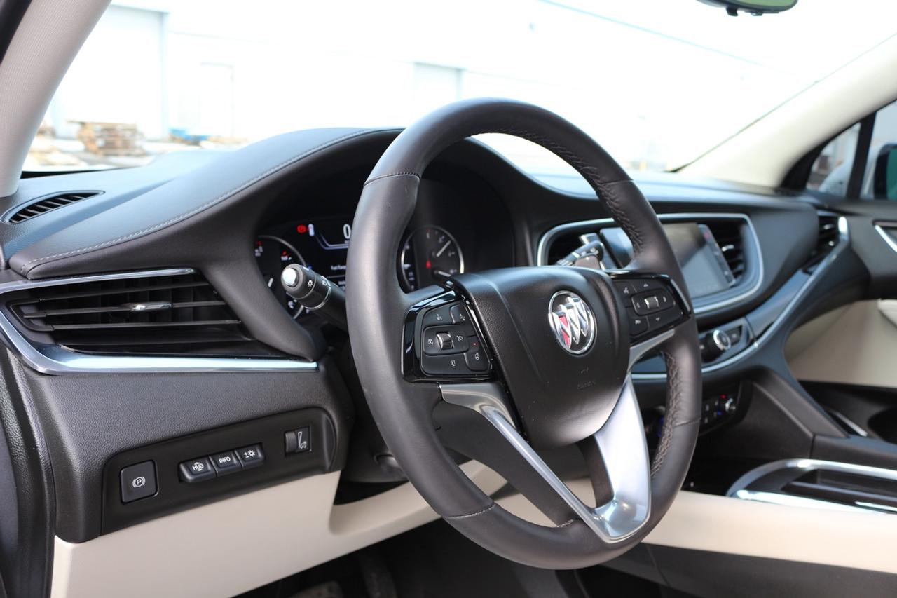 2023 Buick Enclave Avenir Photo