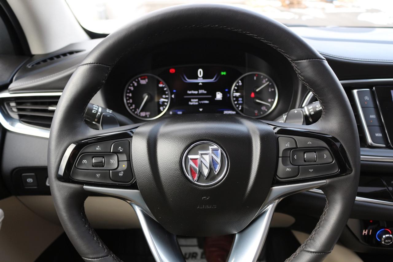 2023 Buick Enclave Avenir Photo