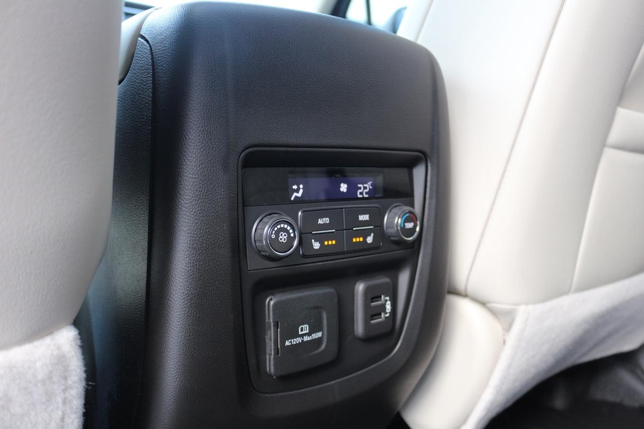 2023 Buick Enclave Avenir Photo