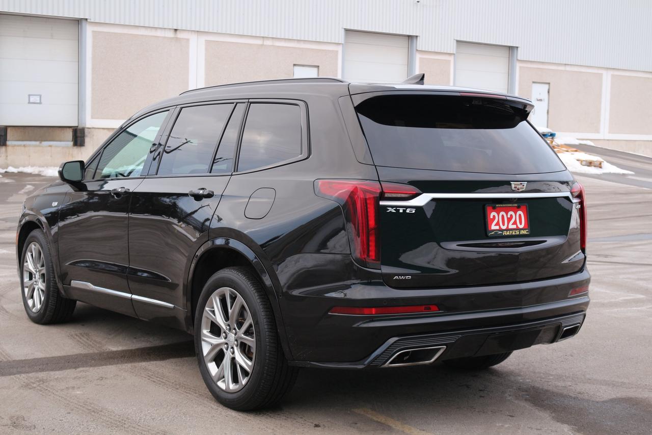 2020 Cadillac XT6 Sport Photo