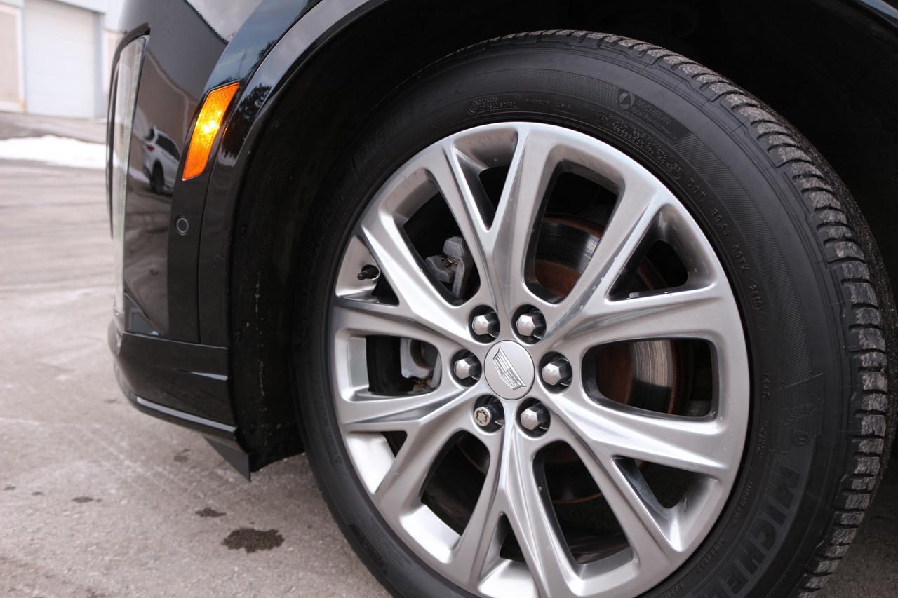 2020 Cadillac XT6 Sport Photo