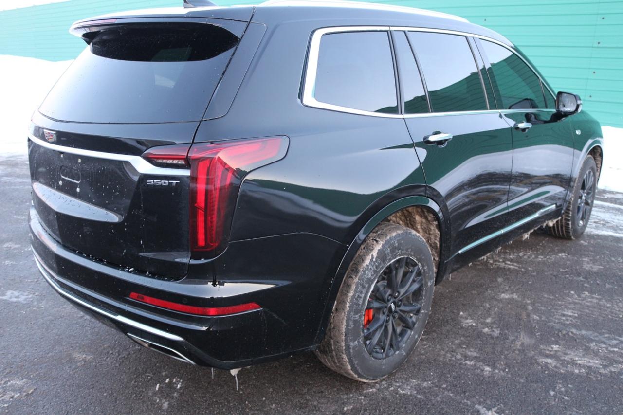 2023 Cadillac XT6 Luxury Photo