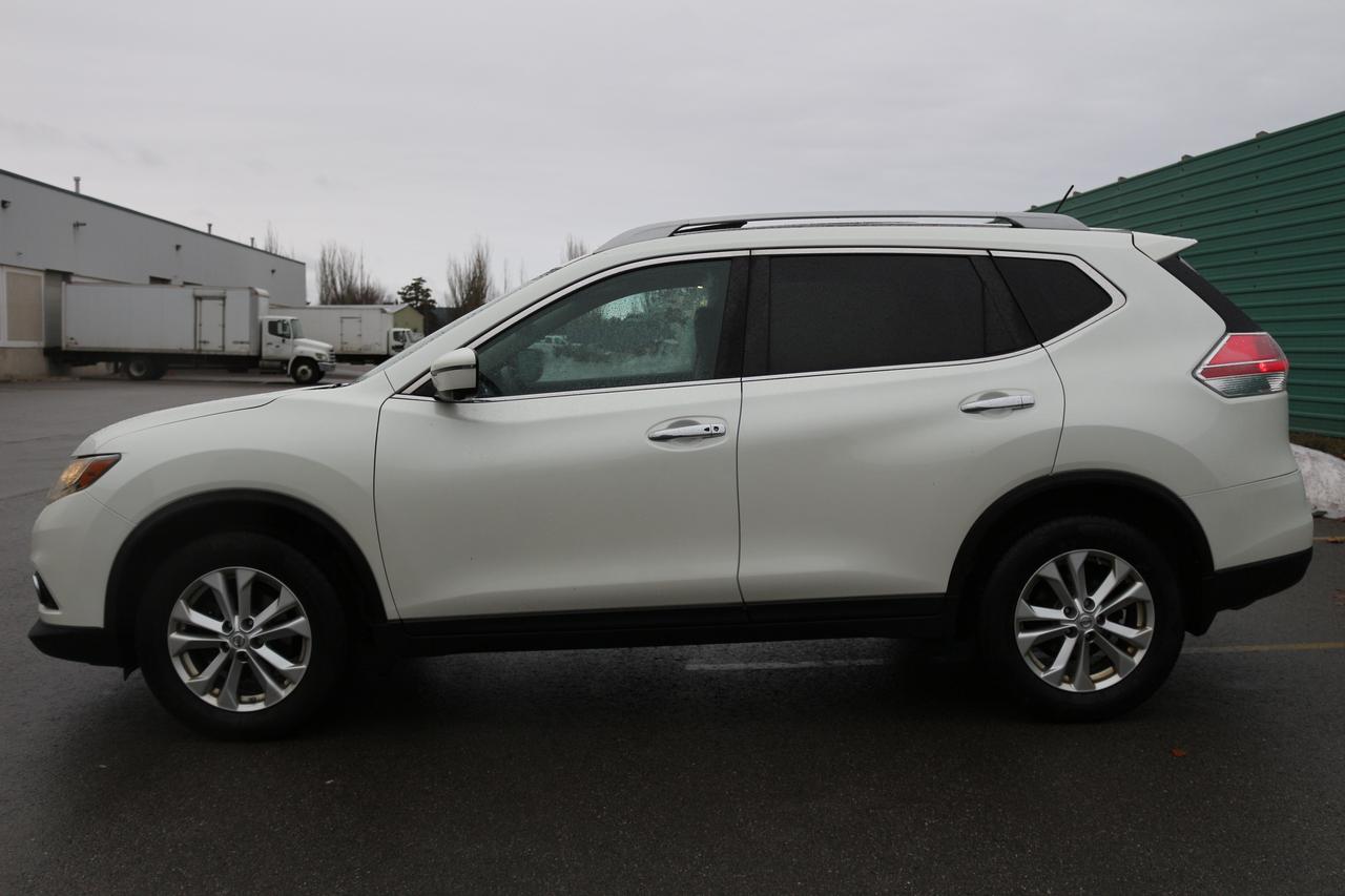 2016 Nissan Rogue SL Photo3