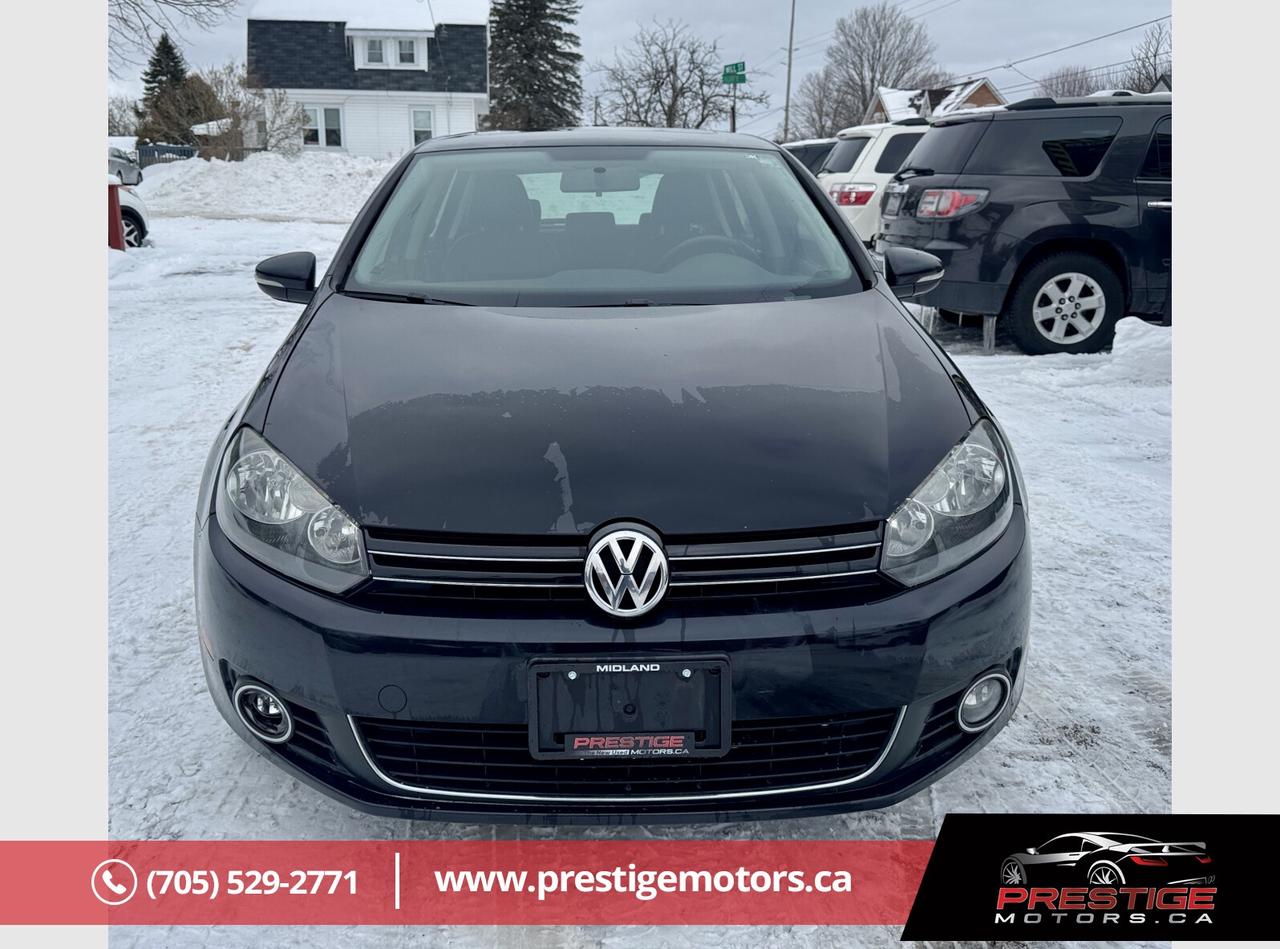 2010 Volkswagen Golf  Photo