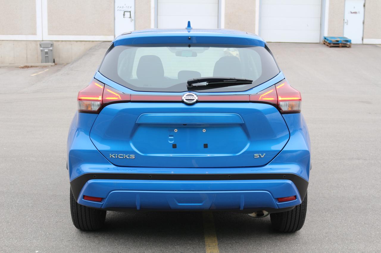 2024 Nissan Kicks S Photo