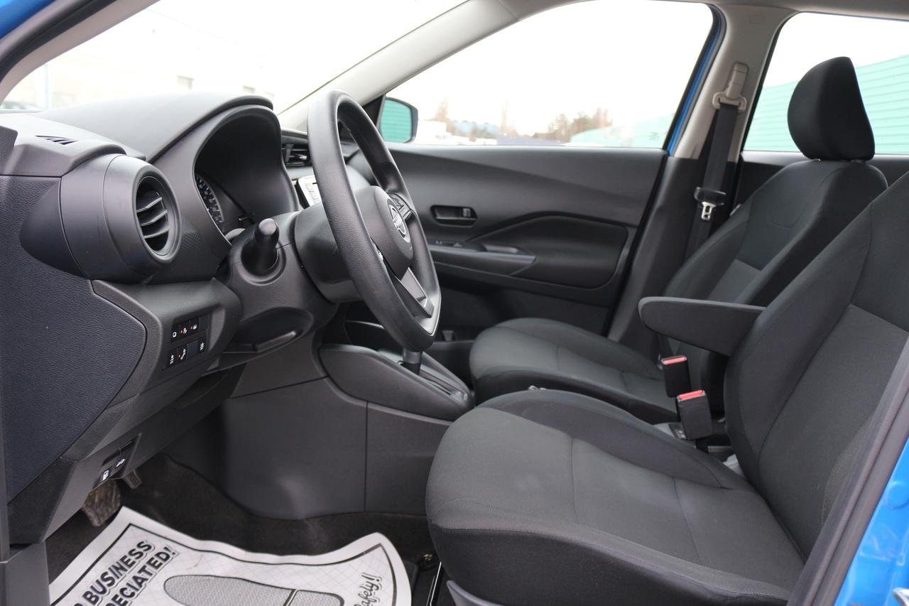 2024 Nissan Kicks S Photo