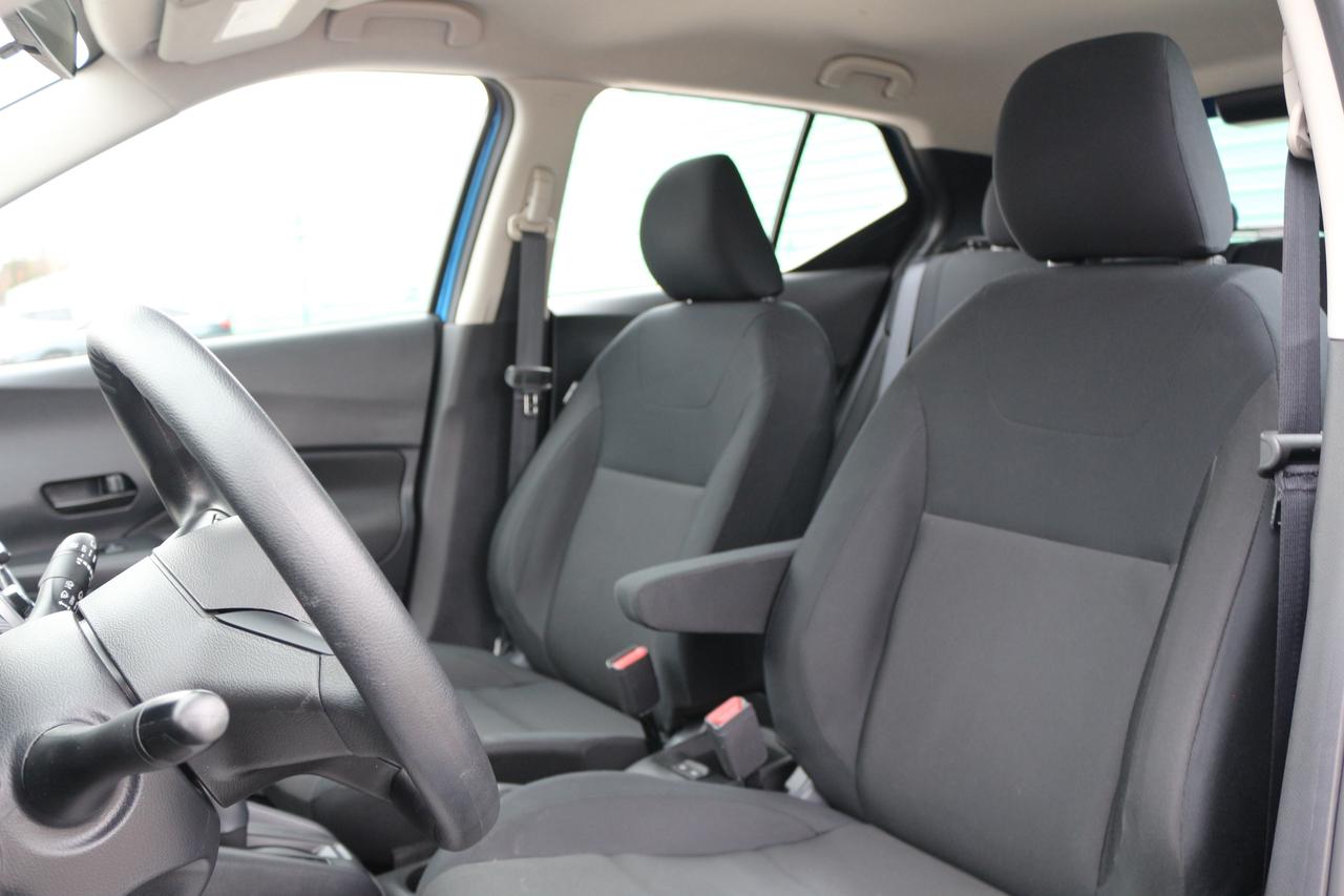 2024 Nissan Kicks S Photo