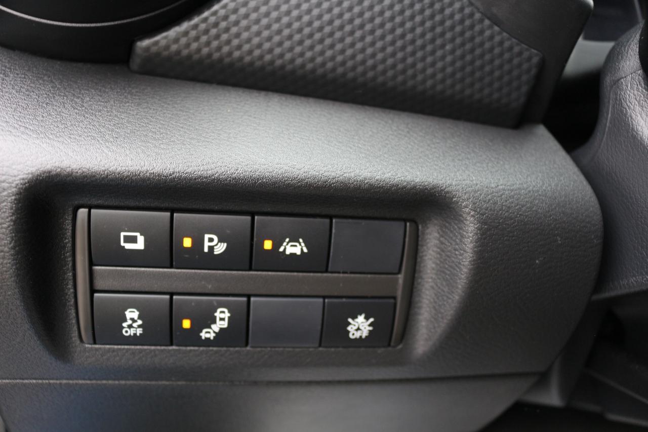 2024 Nissan Kicks S Photo