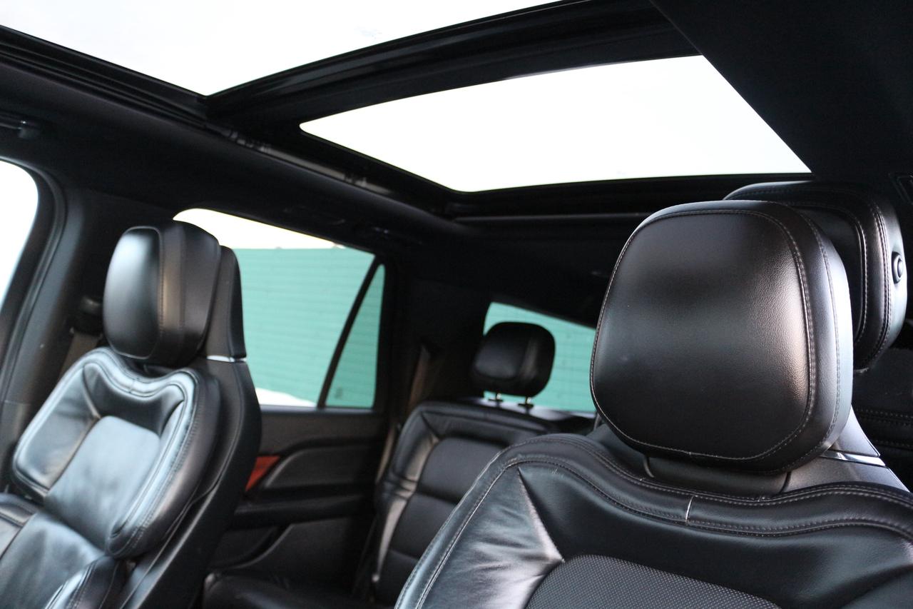 2020 Lincoln Navigator L Photo