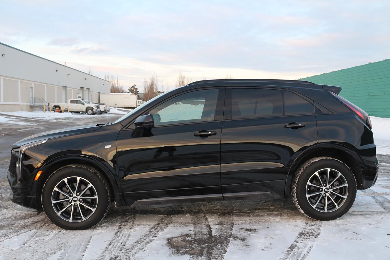2025 Cadillac XT4 Sport Photo