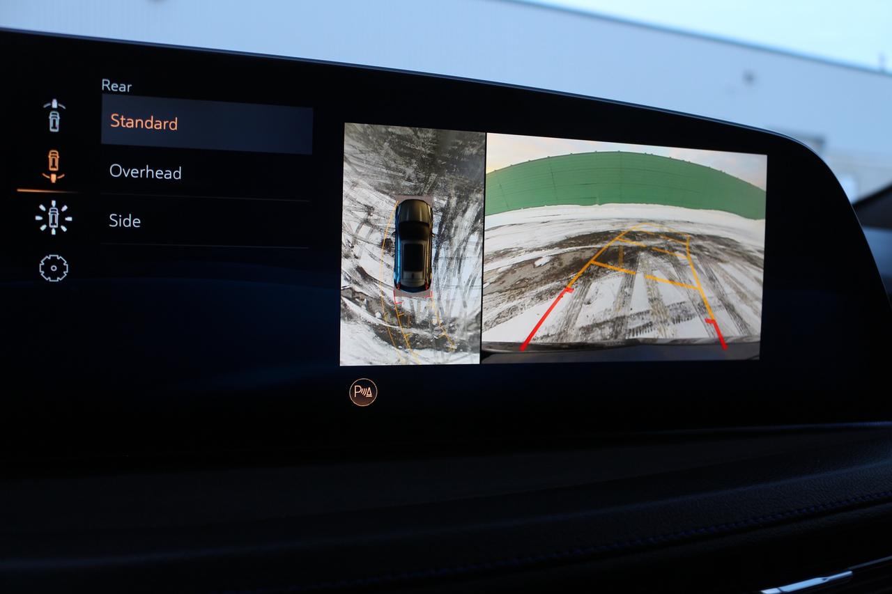 2025 Cadillac XT4 Sport Photo