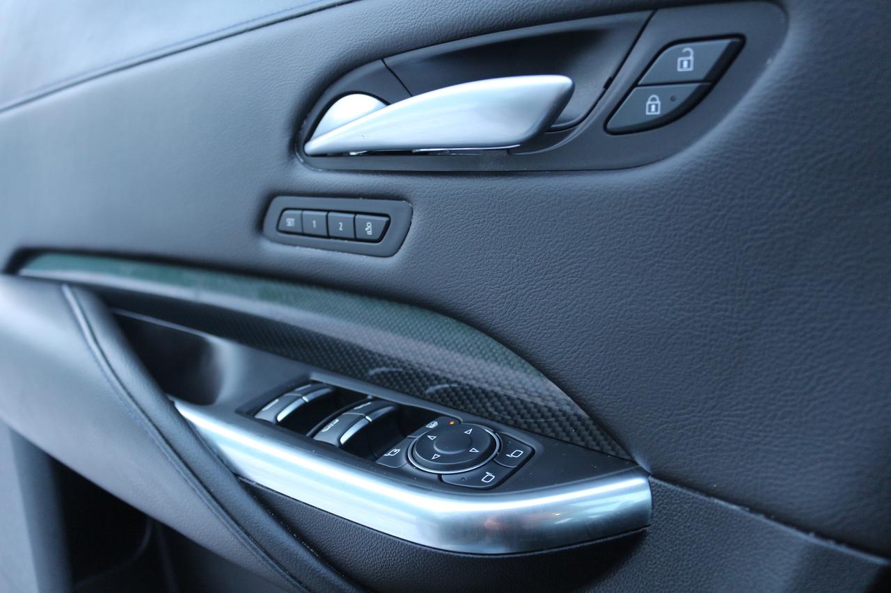 2025 Cadillac XT4 Sport Photo