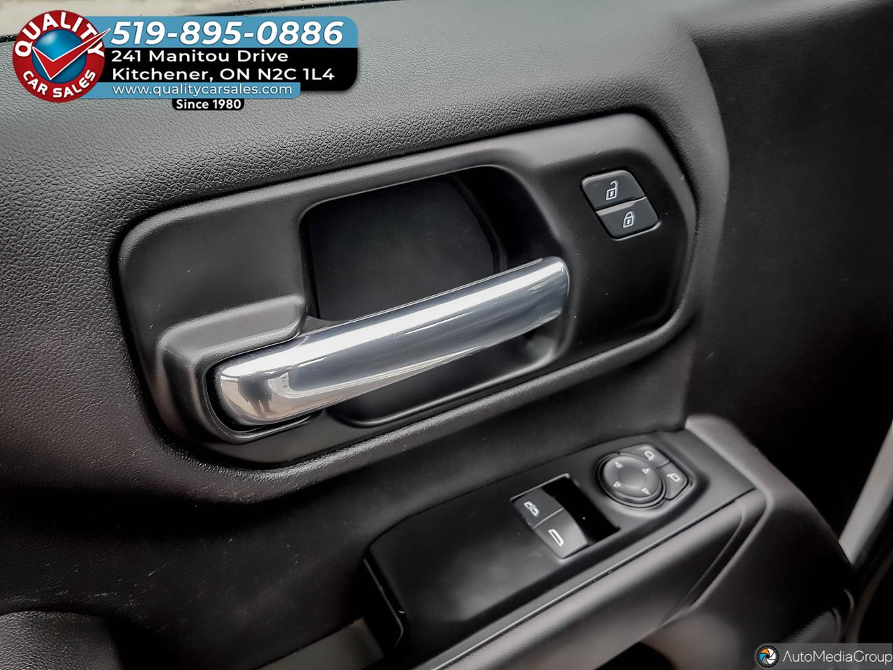 2021 GMC Sierra 1500 Regular Cab 8' Long Box Photo