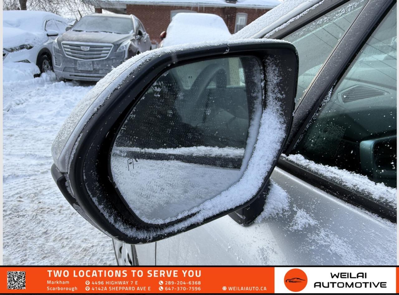 2023 Toyota Corolla LE/No Accident/Fully Serviced! Photo