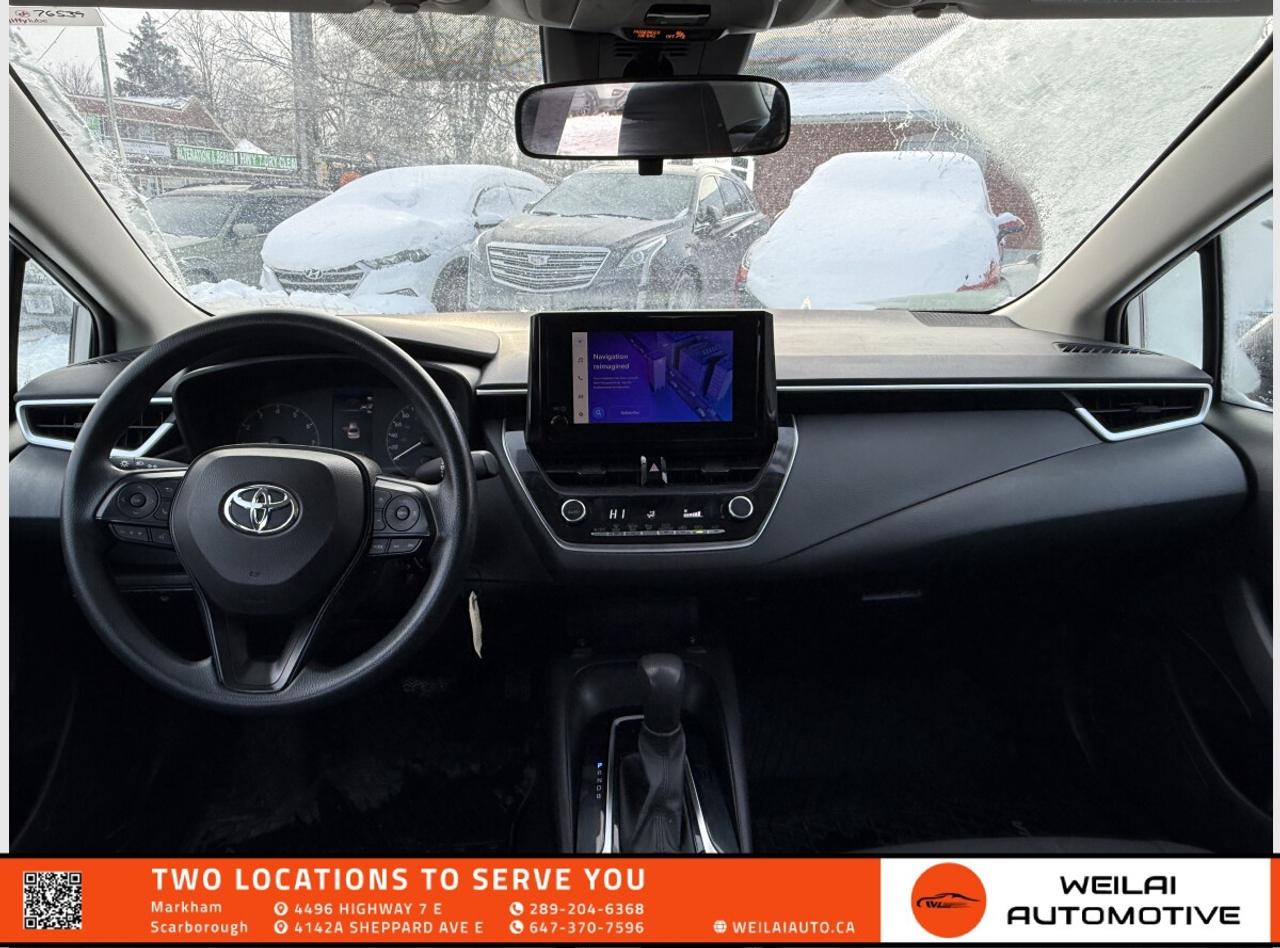 2023 Toyota Corolla LE/No Accident/Fully Serviced! Photo