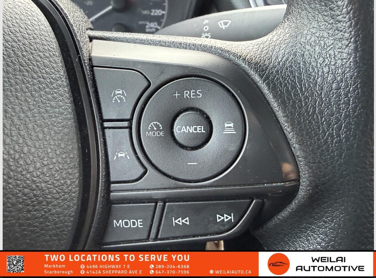 2023 Toyota Corolla LE/No Accident/Fully Serviced! Photo