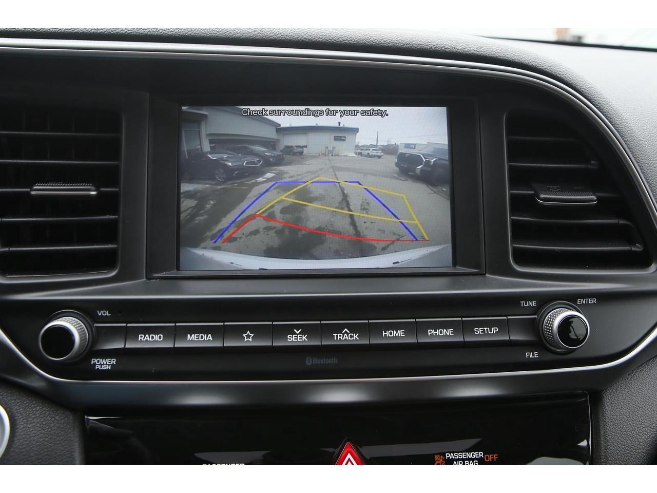 2020 Hyundai Elantra Preferred Photo