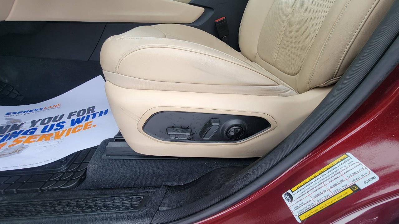 2023 Jeep Grand Cherokee LIMITED 4X4 Photo