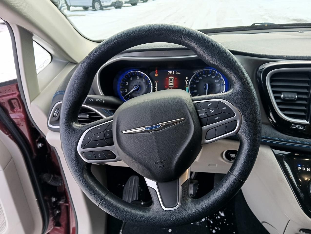 2021 Chrysler Pacifica Touring Plus Photo