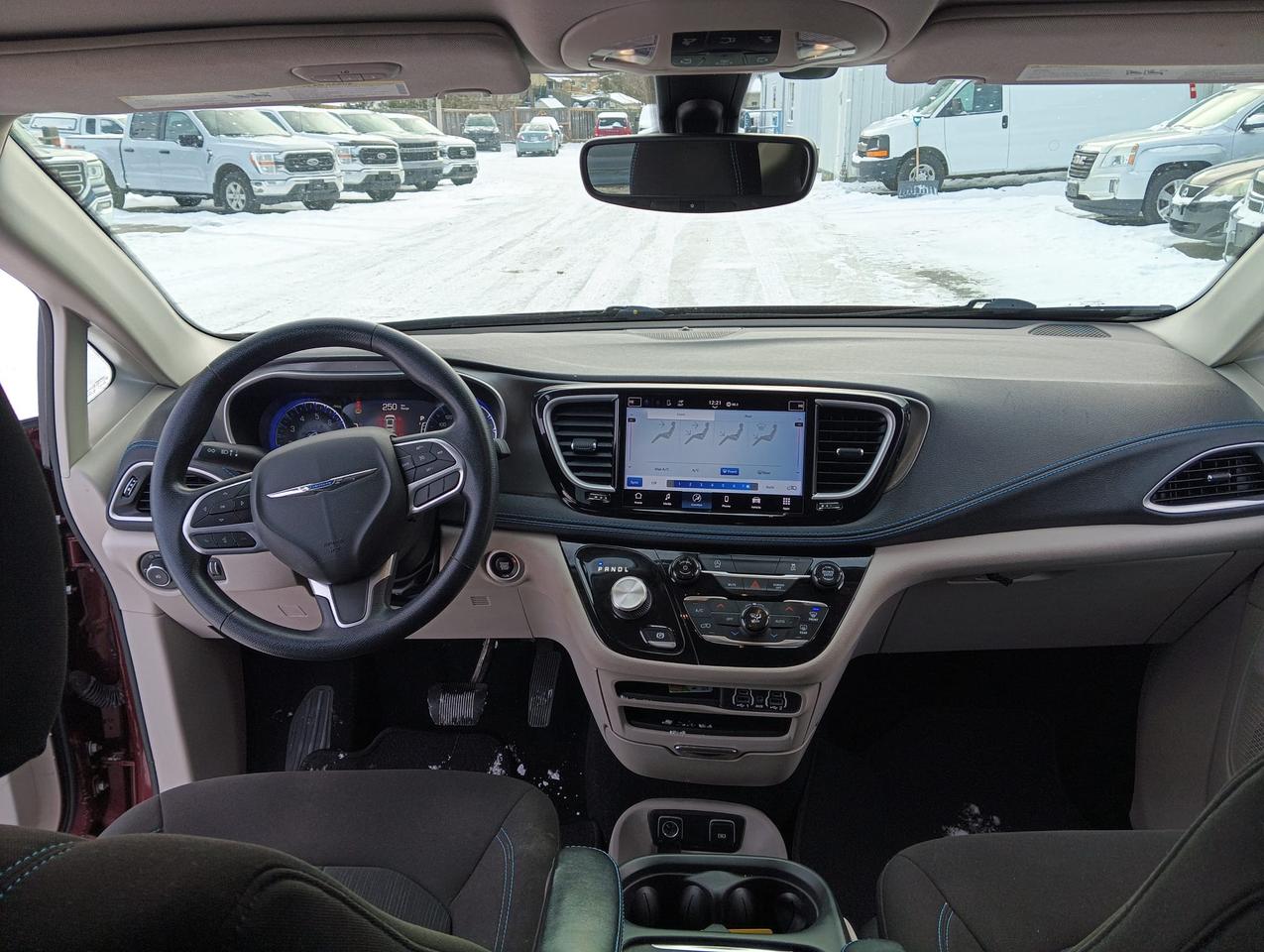 2021 Chrysler Pacifica Touring Plus Photo