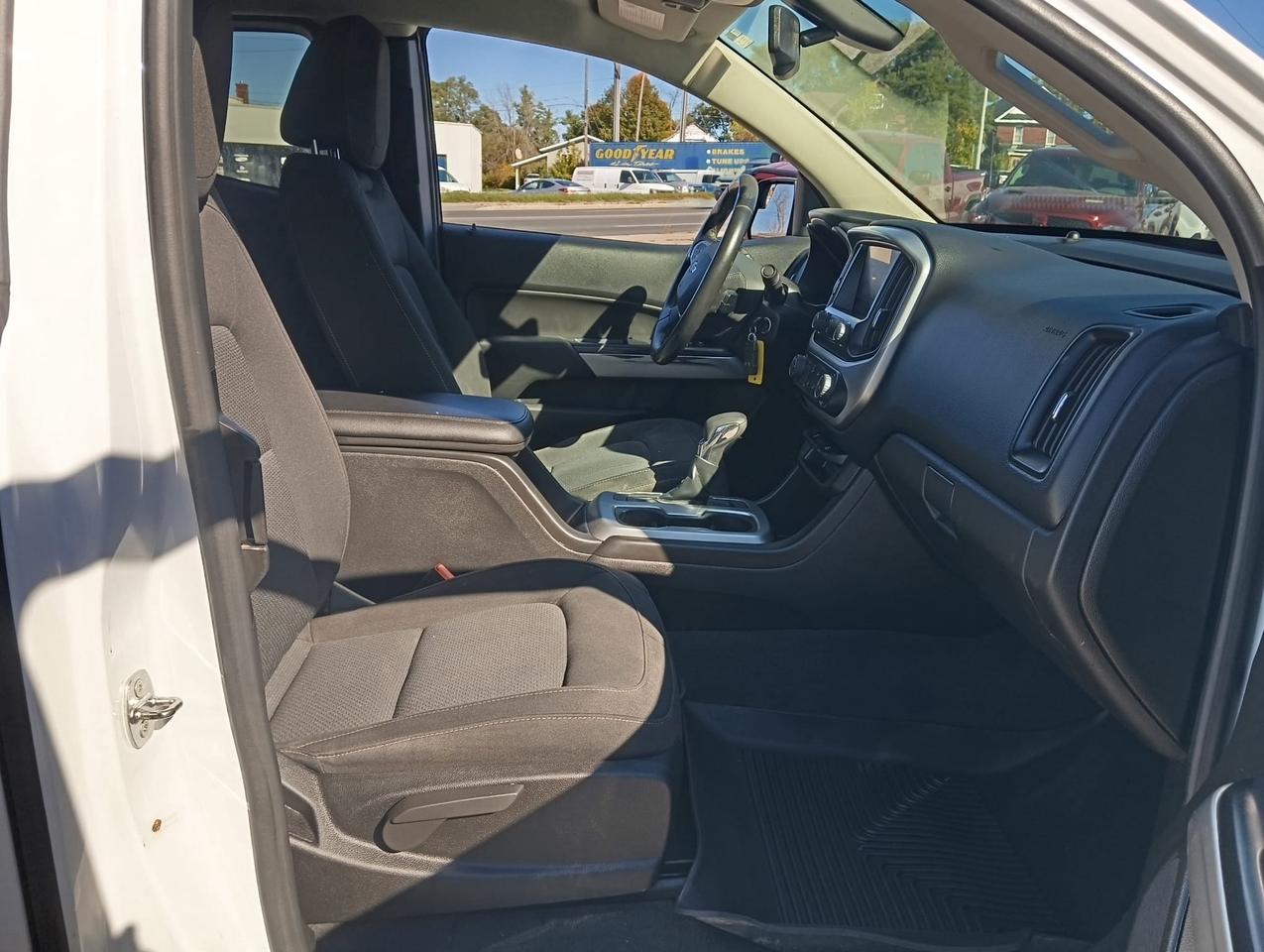 2022 Chevrolet Colorado LT Photo