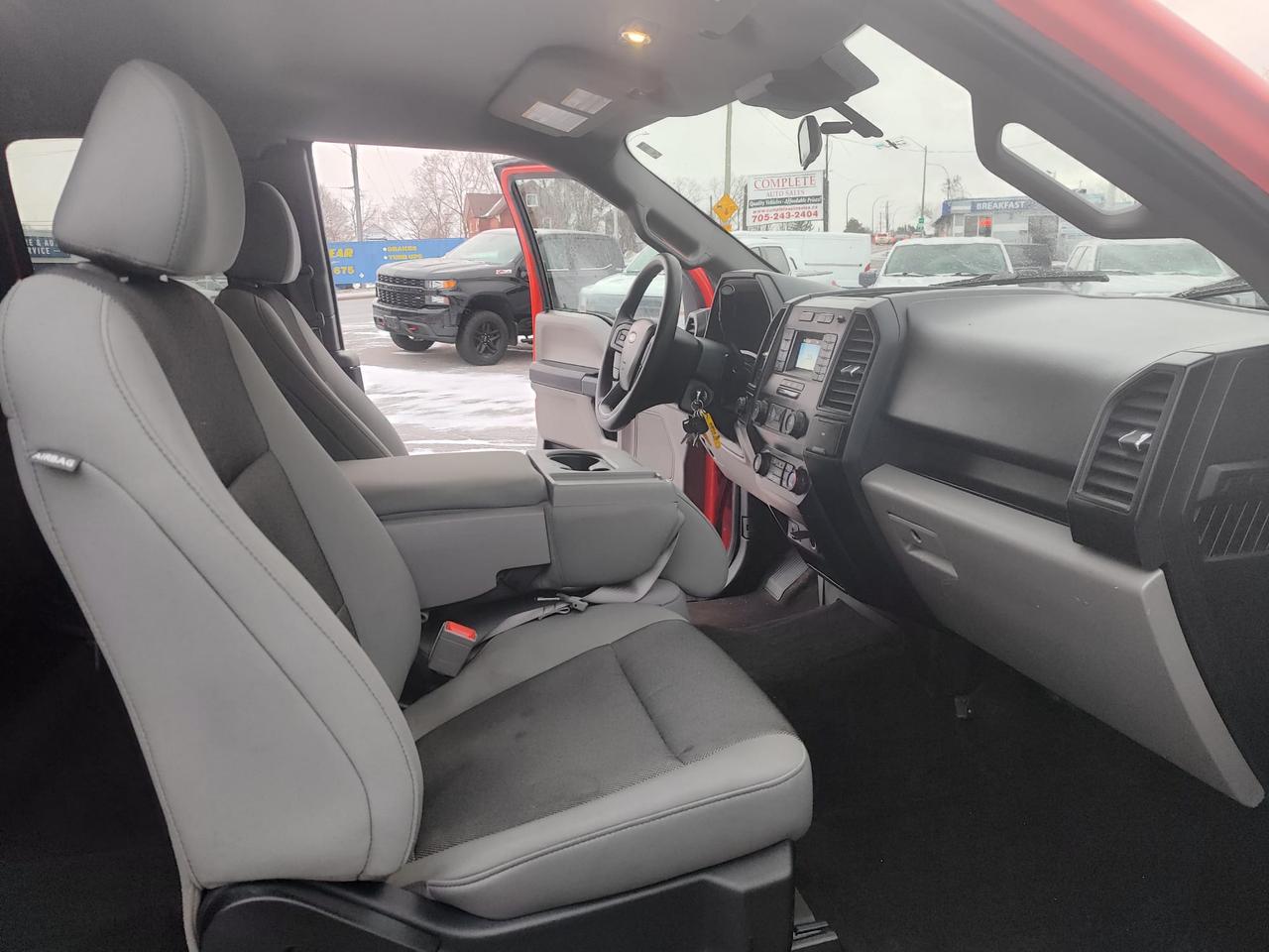 2020 Ford F-150 XL Photo