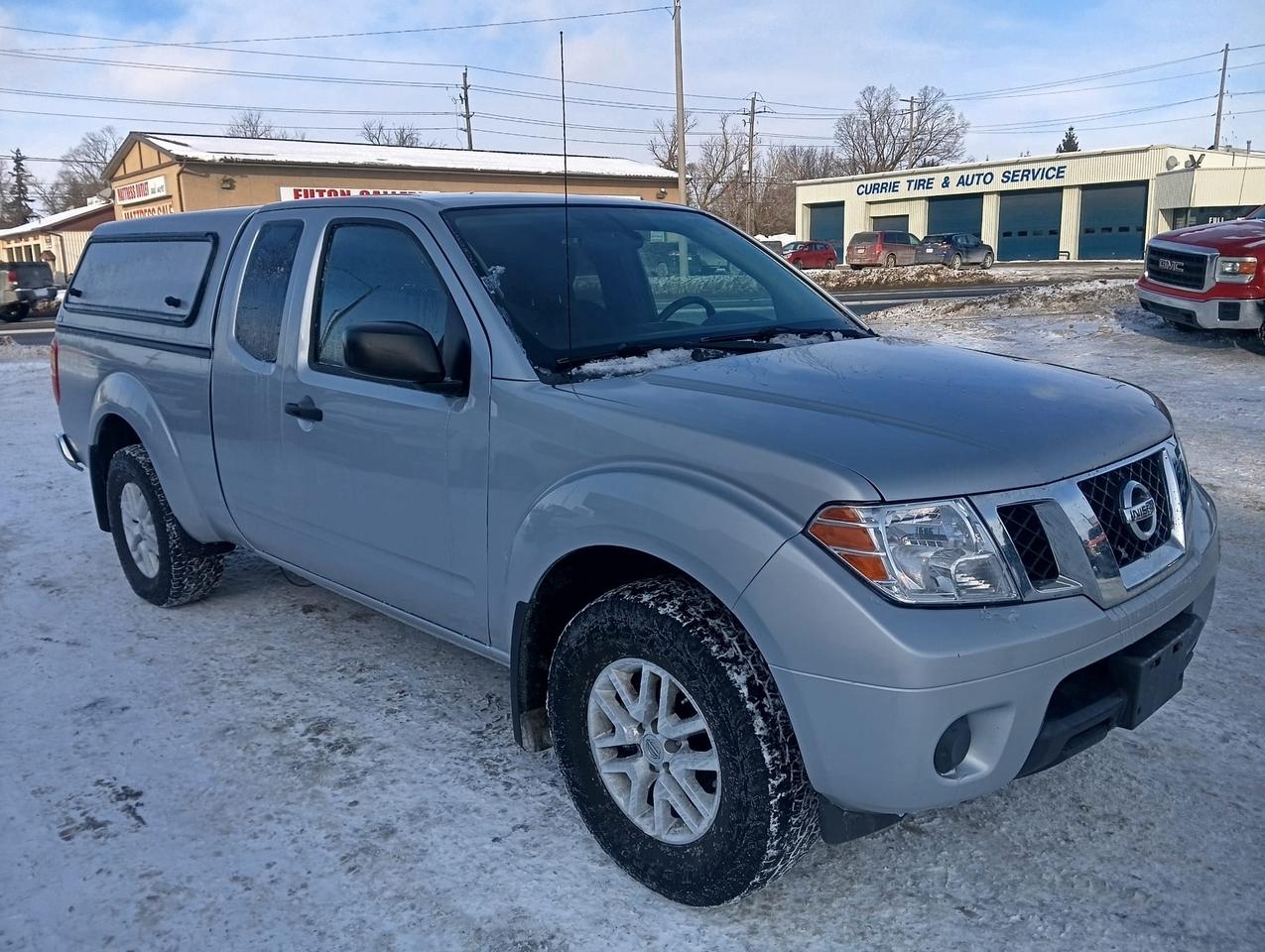 2019 Nissan Frontier pro-4X EXTENDED CAB LONG BED Photo