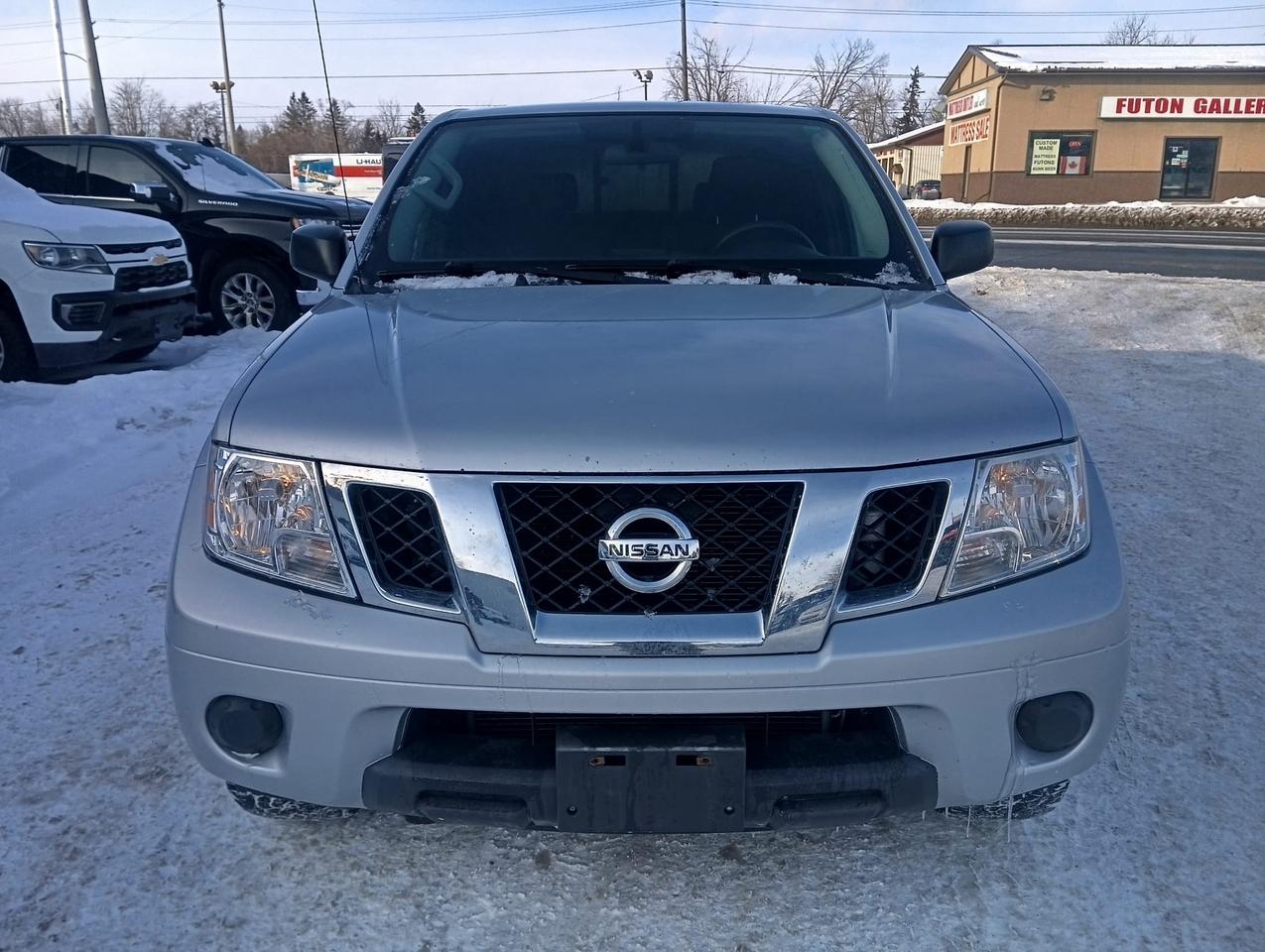 2019 Nissan Frontier pro-4X EXTENDED CAB LONG BED Photo