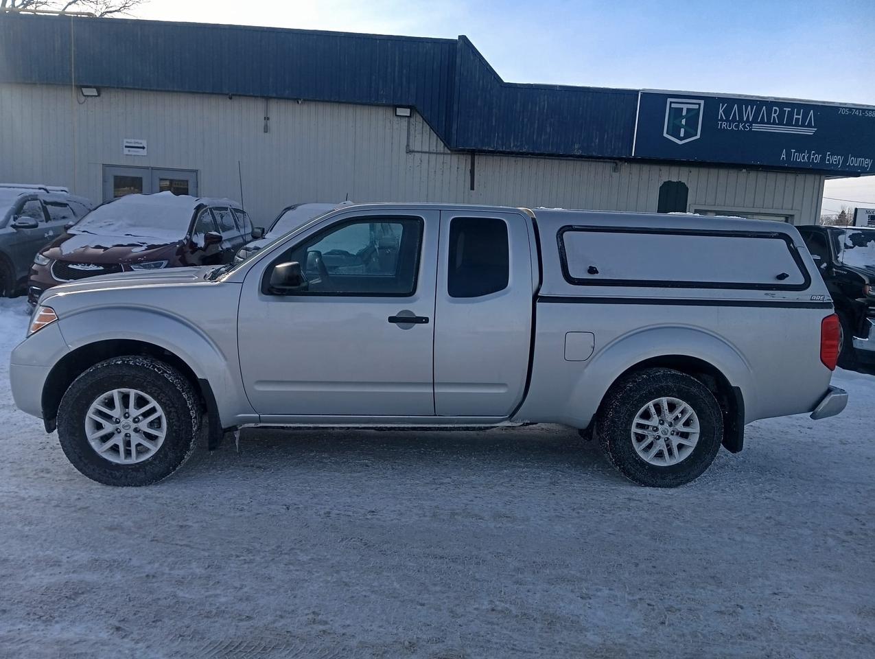 2019 Nissan Frontier pro-4X EXTENDED CAB LONG BED Photo