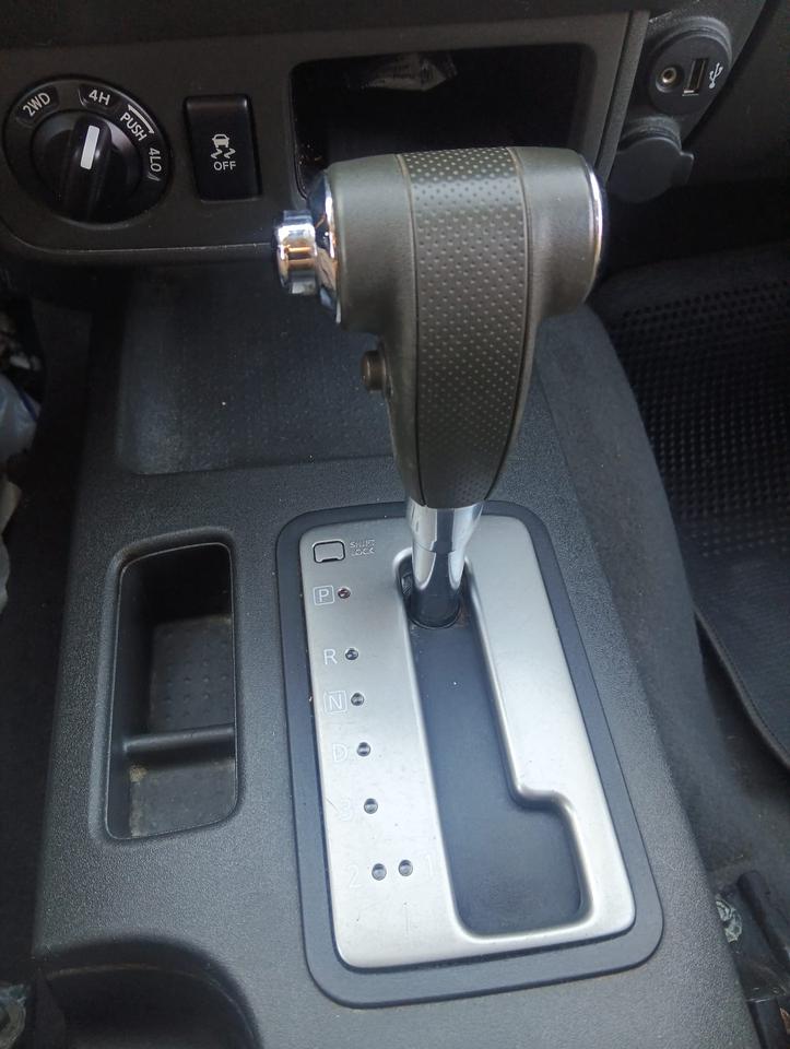 2019 Nissan Frontier pro-4X EXTENDED CAB LONG BED Photo