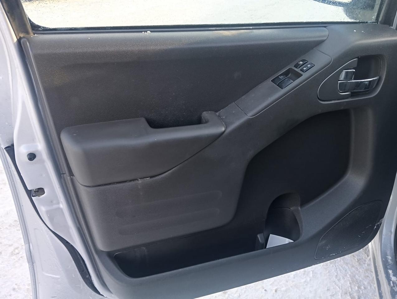 2019 Nissan Frontier pro-4X EXTENDED CAB LONG BED Photo