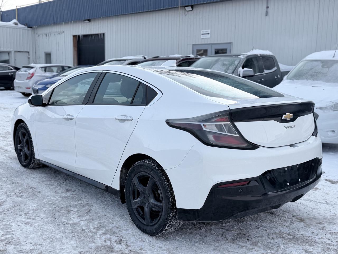 2018 Chevrolet Volt Premier Photo
