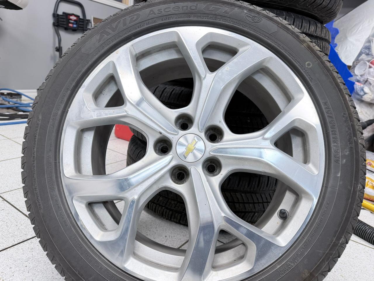 2018 Chevrolet Volt Premier Photo