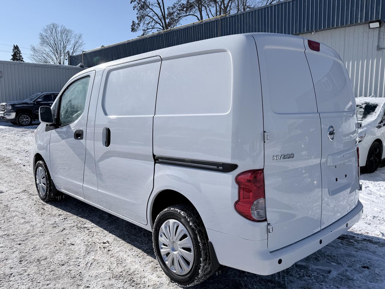 2019 Nissan NV200 SV Photo3