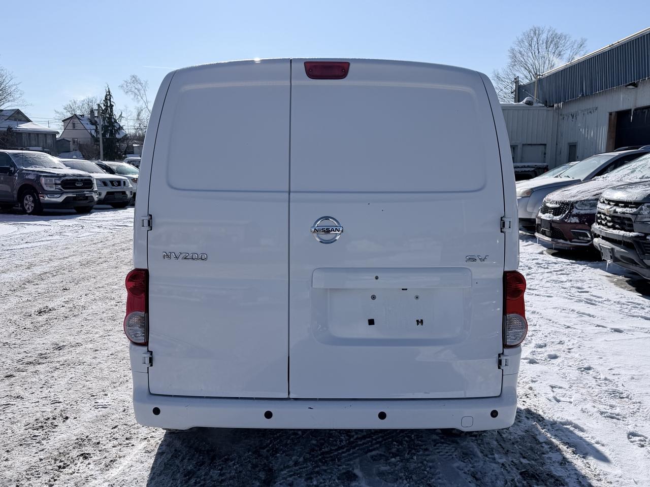 2019 Nissan NV200 SV Photo