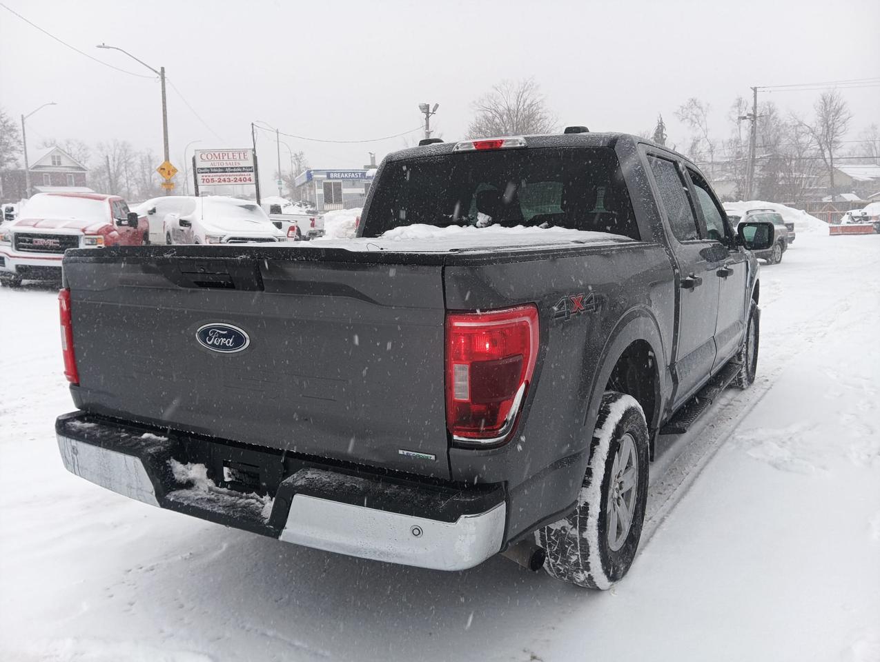 2021 Ford F-150 XLT Photo