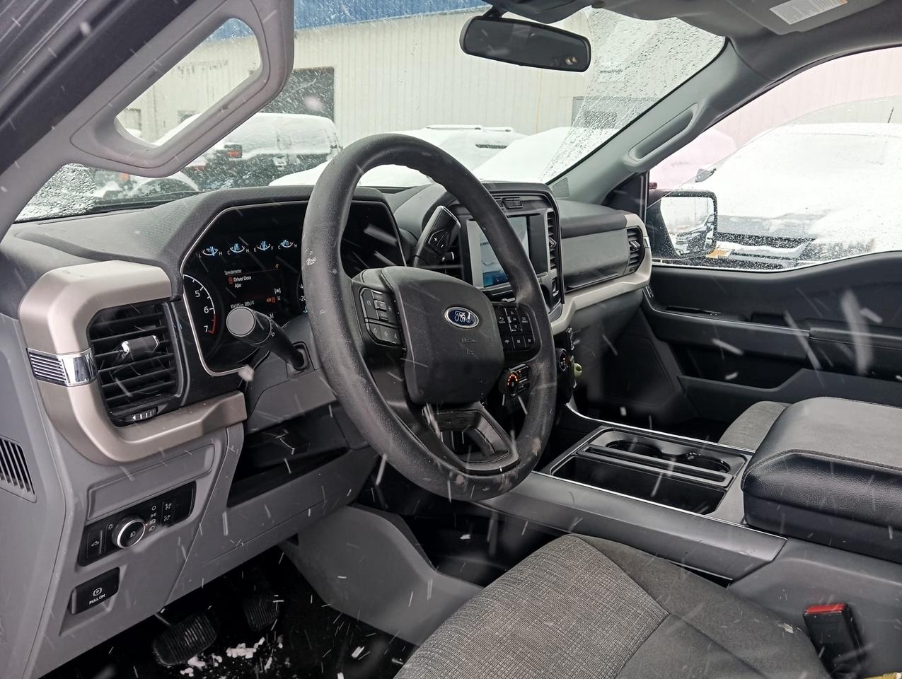 2021 Ford F-150 XLT Photo