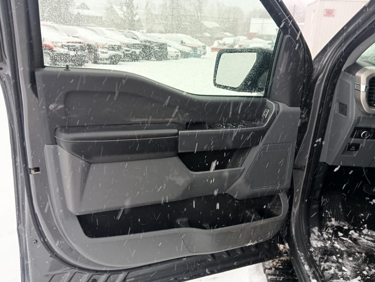 2021 Ford F-150 XLT Photo