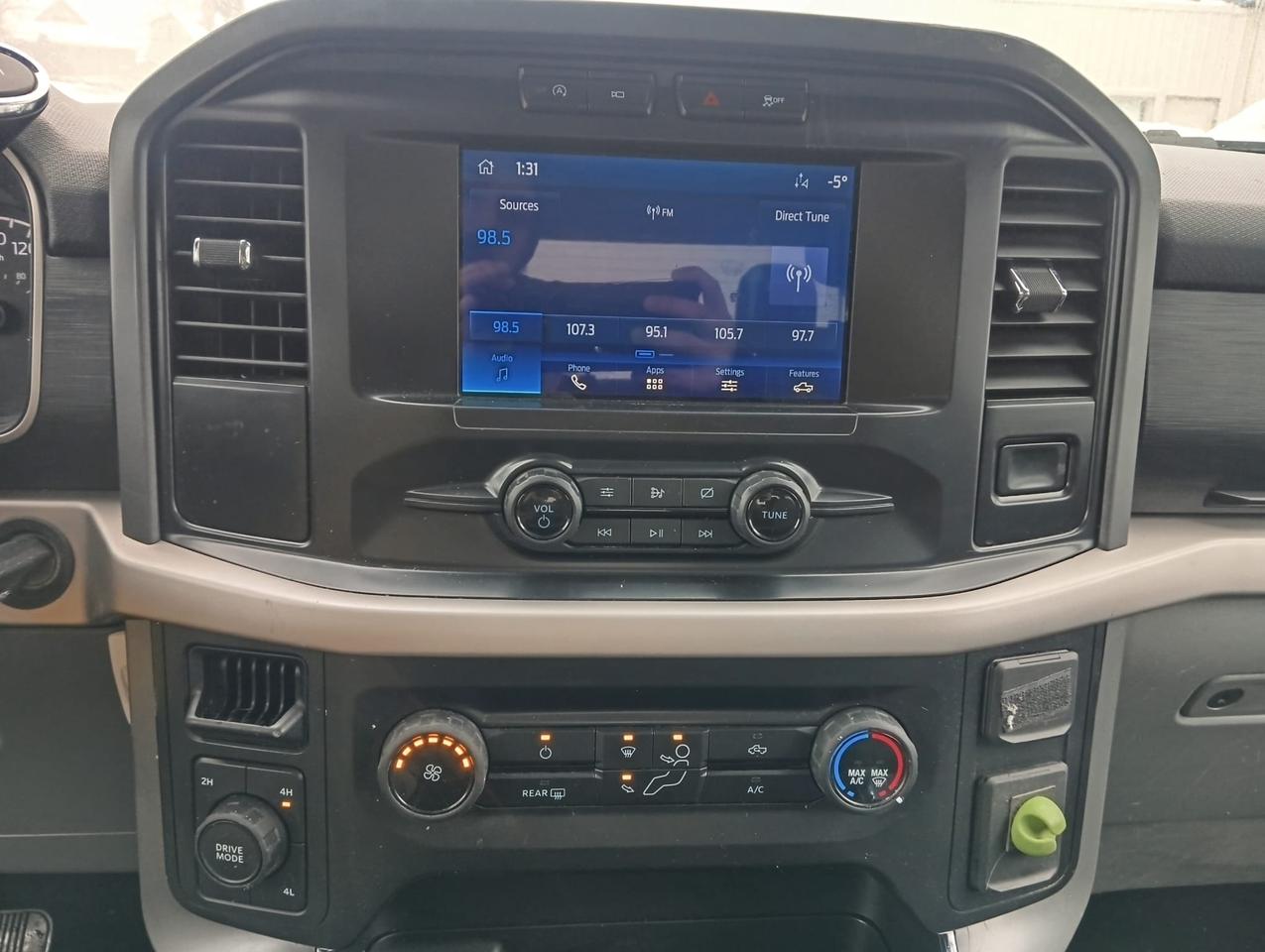 2021 Ford F-150 XLT Photo