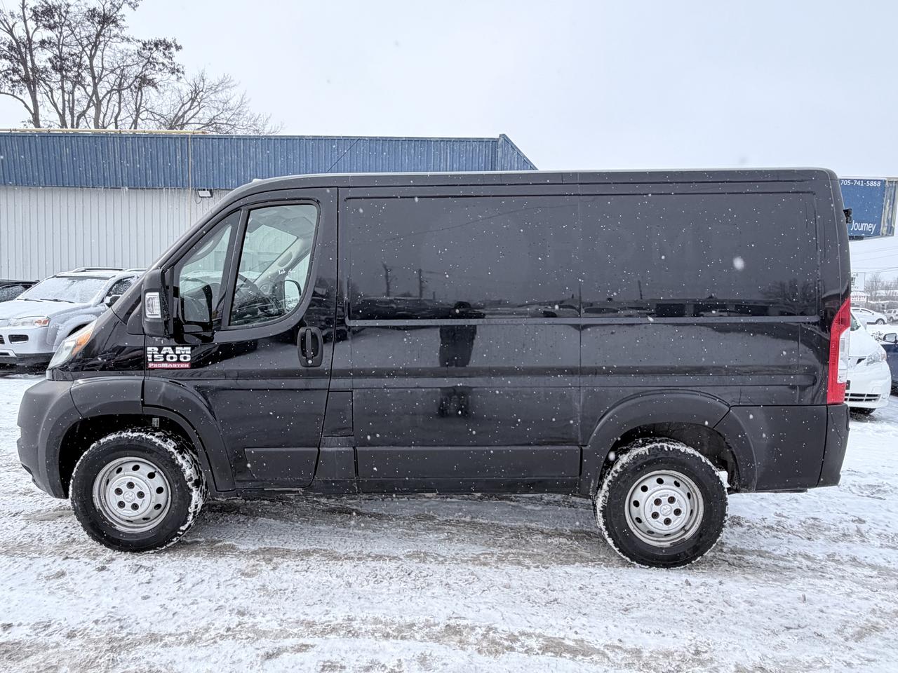 2019 RAM ProMaster Cargo Van 1500 Van W/118 Photo2