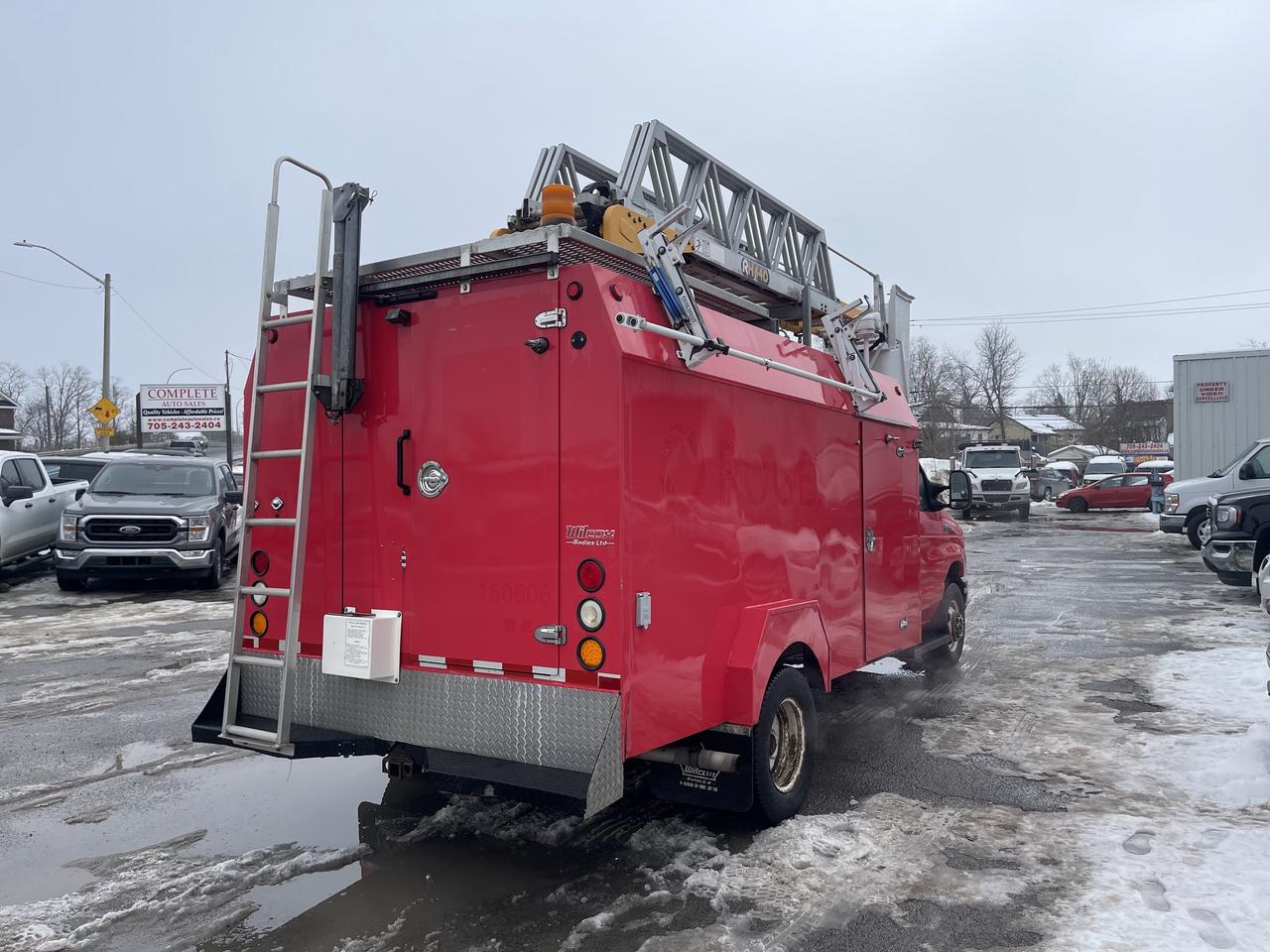 2015 Ford E-450  Photo