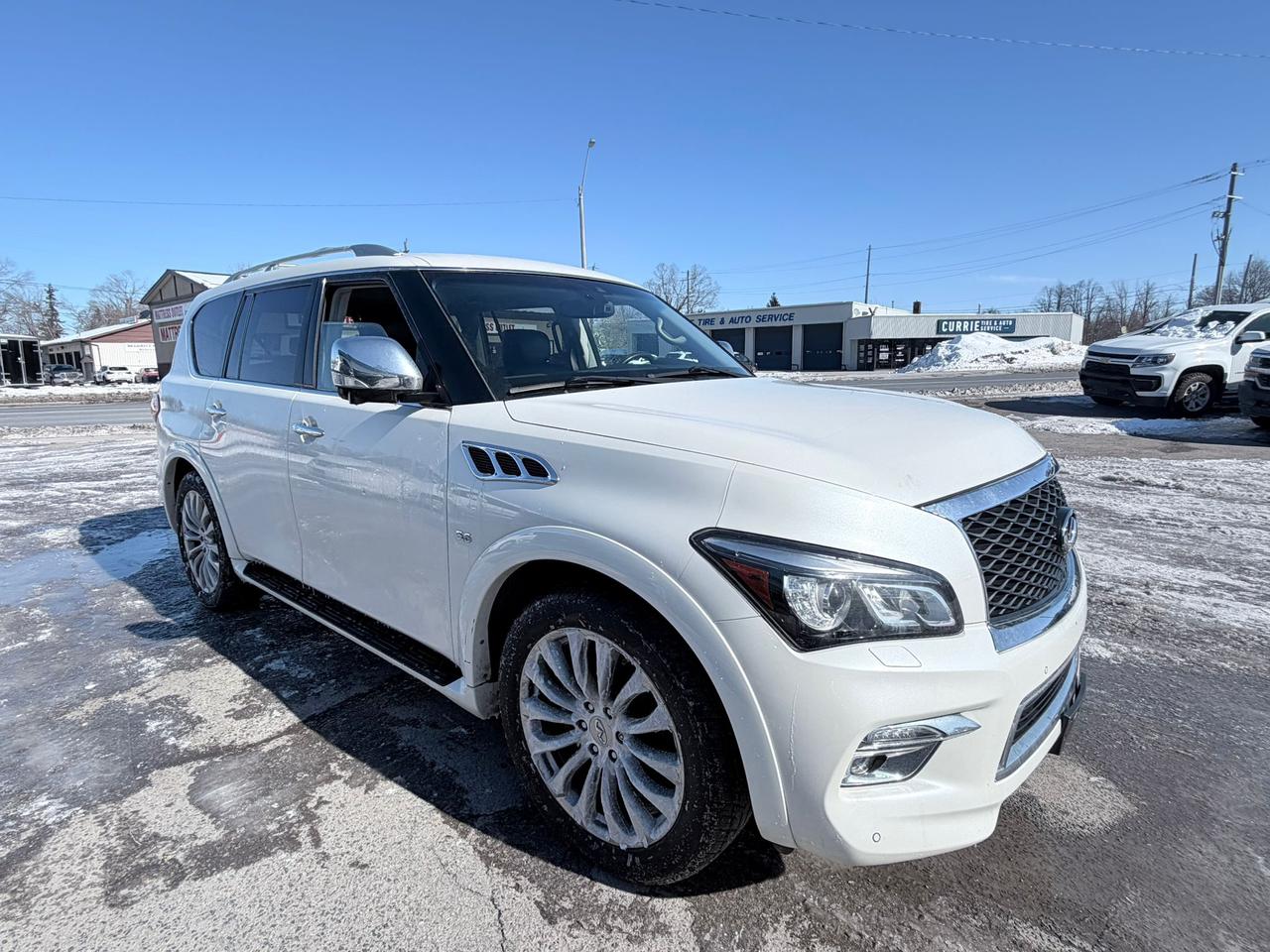 2017 Infiniti QX80 4WD 4DR 8-PASSENGER Photo