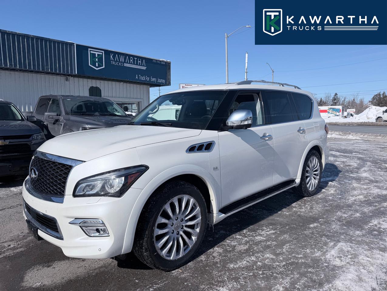 2017 Infiniti QX80 4WD 4DR 8-PASSENGER Photo0