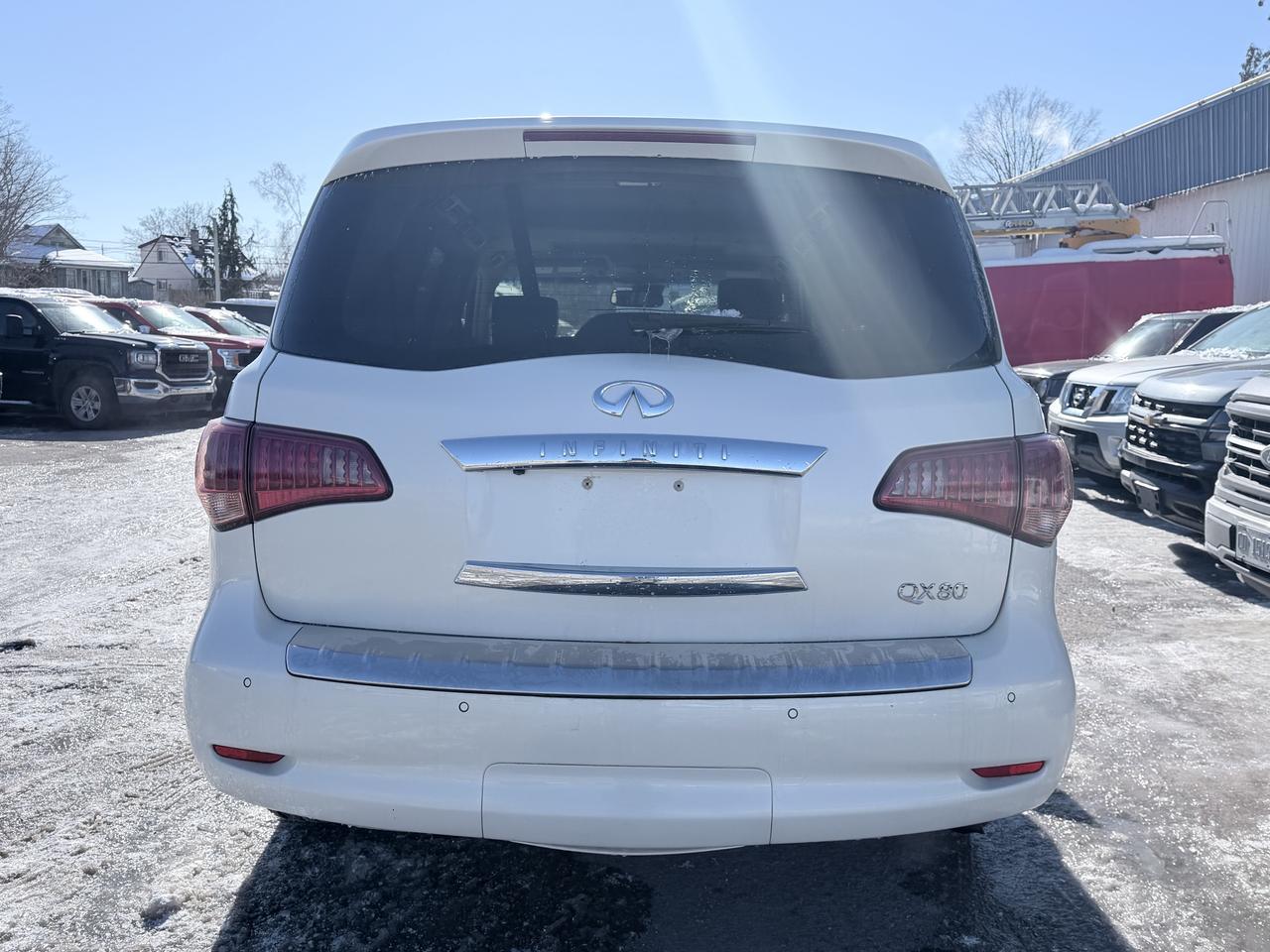 2017 Infiniti QX80 4WD 4DR 8-PASSENGER Photo