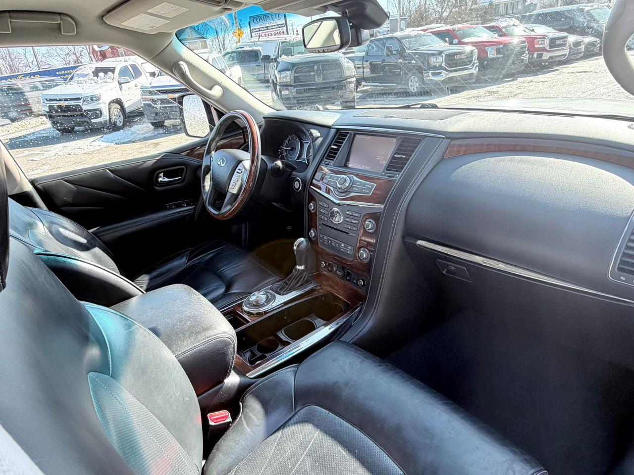 2017 Infiniti QX80 4WD 4DR 8-PASSENGER Photo