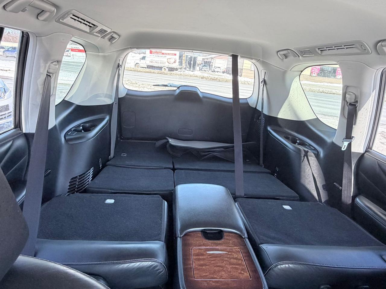 2017 Infiniti QX80 4WD 4DR 8-PASSENGER Photo