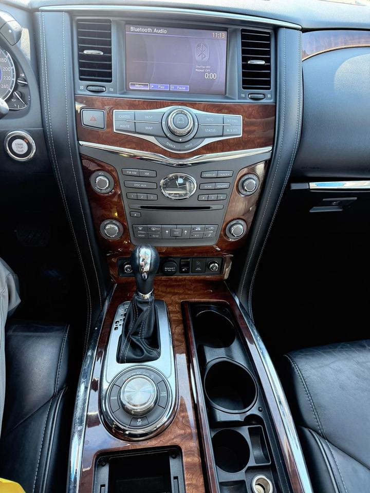 2017 Infiniti QX80 4WD 4DR 8-PASSENGER Photo