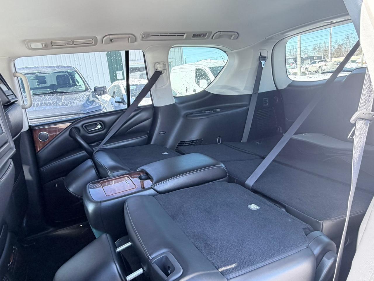 2017 Infiniti QX80 4WD 4DR 8-PASSENGER Photo