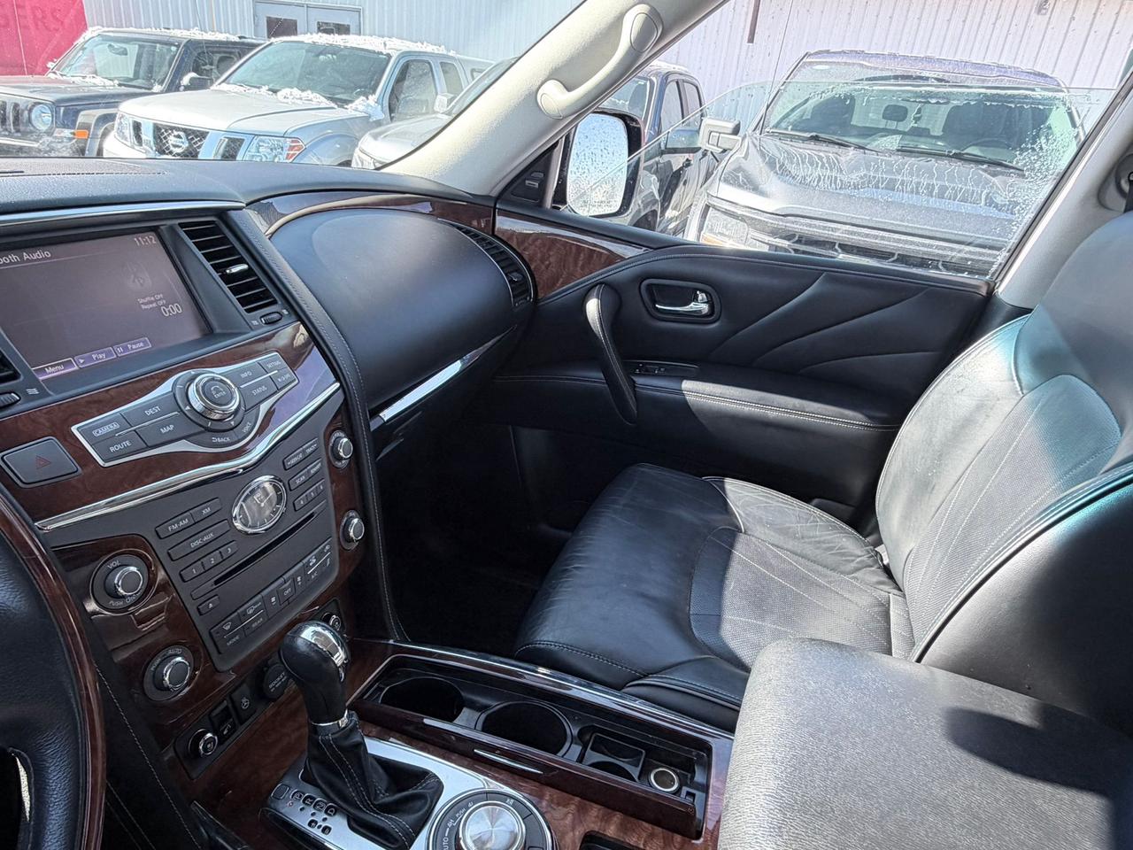 2017 Infiniti QX80 4WD 4DR 8-PASSENGER Photo