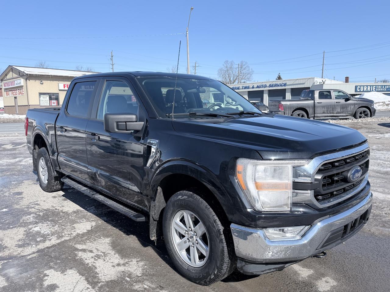 2021 Ford F-150 XLT Photo